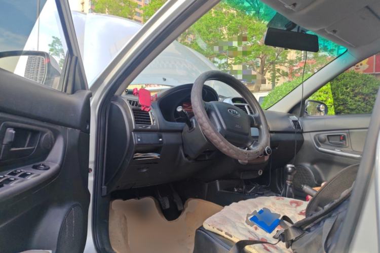 Used Kia Cerato 2012 1.6L MT GL Driver Seat