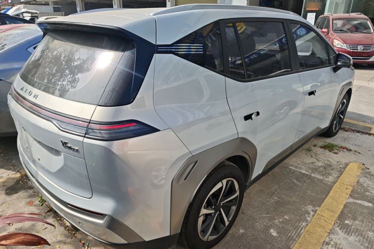 Used AION Y 2023 Younger Star Edition