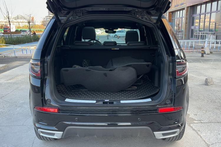 Used Land Rover Discovery Sport New Energy 2022 Facelifted P300e Plug-in Hybrid Electric Version
