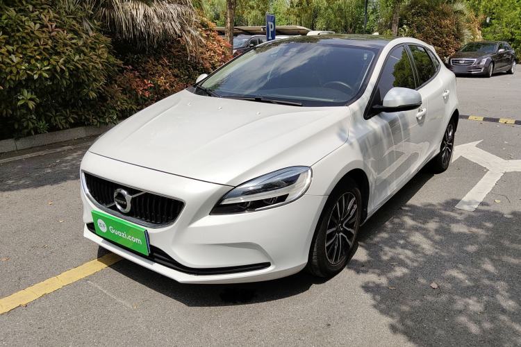 Used Volvo V40 2018 T3 Zhiyi Edition