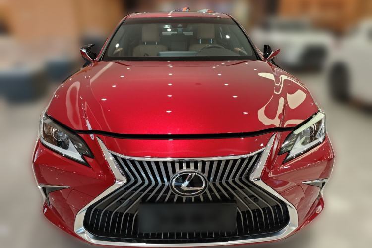 Used Lexus ES 2020 200 Luxury Edition Front