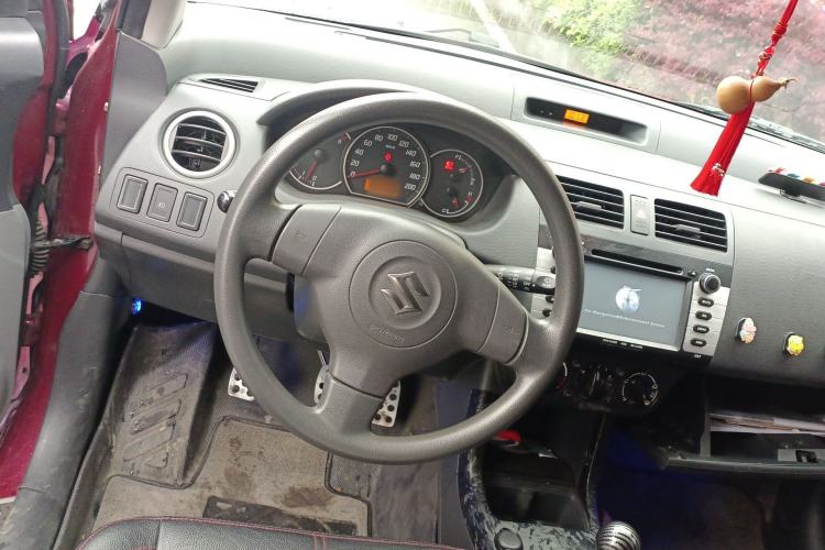 Used Suzuki Swift 2014 1.5L Manual Fashion Edition