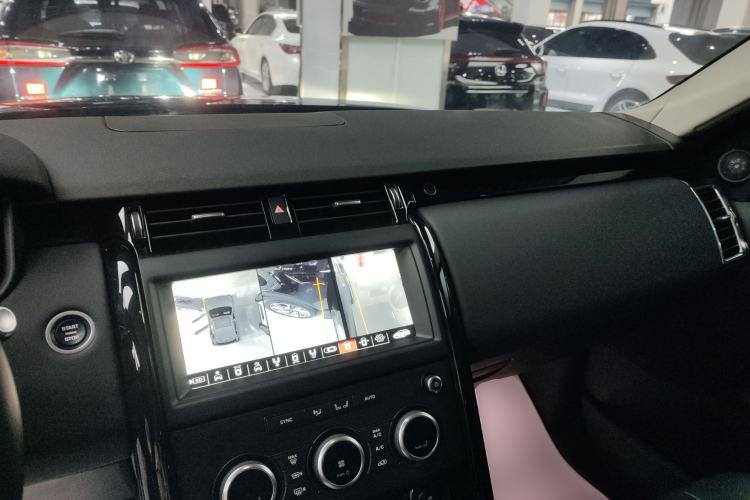 Used Land Rover Discovery 2018 3.0 SC V6 SE