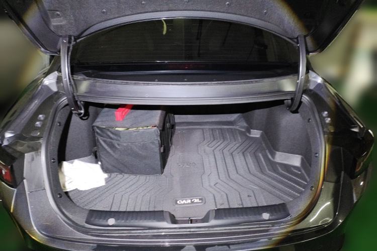 Used CHANGAN Eado 2025 Blue Whale 1.5T 500Bar Prestige Model Trunk