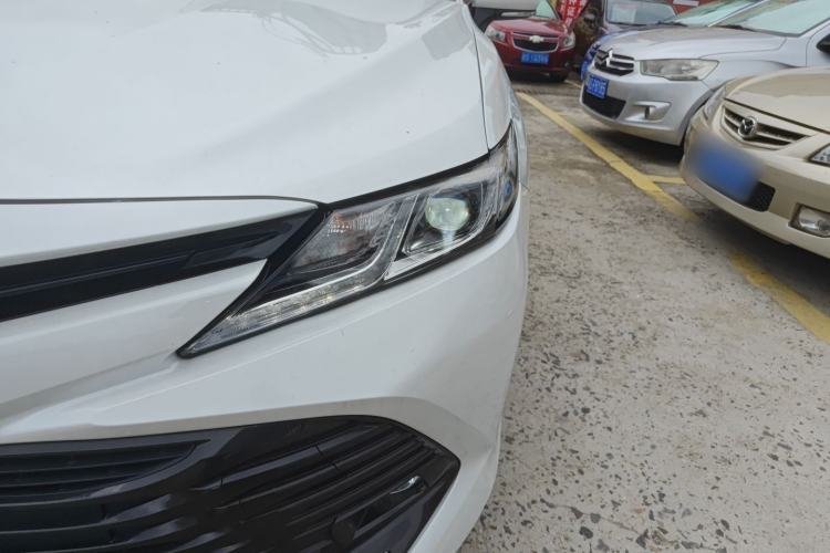Used Toyota Camry 2018 2.0E Leading Edition Left Front Headlight
