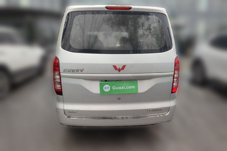 Used Wuling Hongguang V 2019 1.5L Enjoyment Version China VI LAR