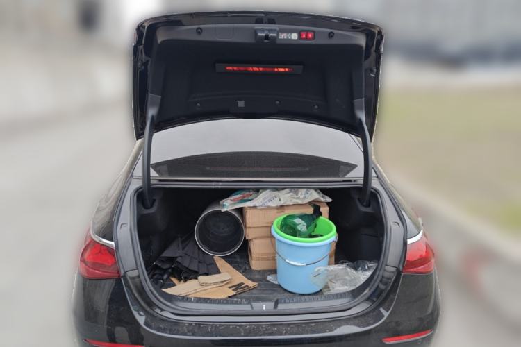 Used Mercedes-Benz E-Class 2024 Facelift E 300 L Luxury Edition