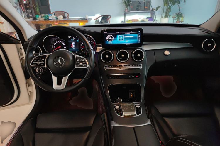 Used Mercedes-Benz C-Class 2019 C 260 L Sport Edition Center Console