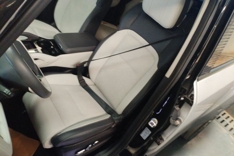 Used iCAR 03 2024 501km Four-wheel Drive Long-range Intelligent Driving Edition
