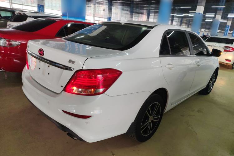 Used BYD Surui 2015 1.5L Manual Luxury Model
