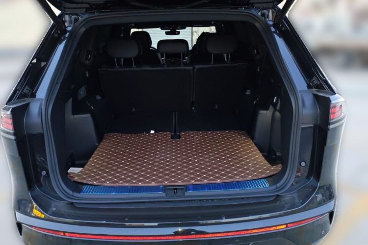 Used Volkswagen Teramont 2025 Tiguan Pro 450TSI Four-Wheel Drive Summit Edition Trunk