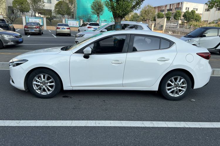 Used Mazda Mazda 3 Axela 2017 Sedan 1.5L Automatic Luxury Model Emission Standard China V