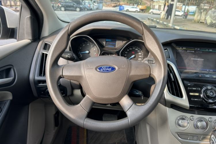 Used Ford Focus 2012 Sedan 1.6L Automatic Comfort Model