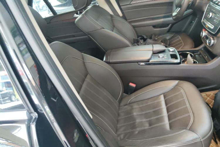 Used Mercedes-Benz GLE 2016 GLE 320 4MATIC Dynamic Edition Right Front Seat