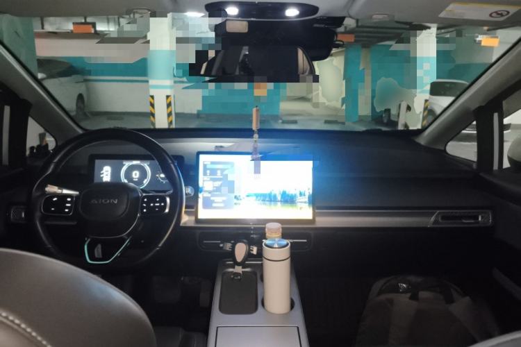 Used AION Y 2023 Younger Star Edition Interior 2