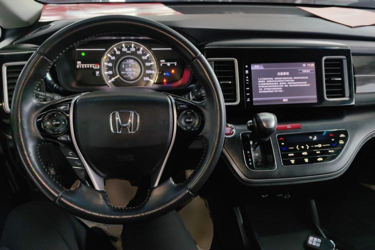 Used Honda Elysion 2016 2.4L Comfort Edition
