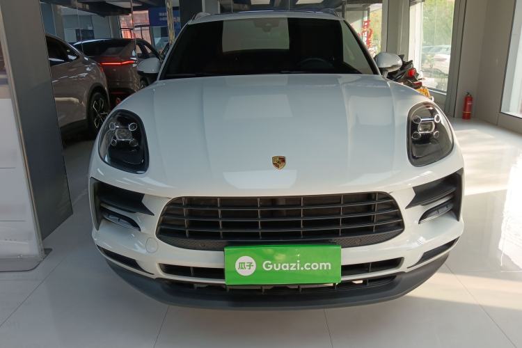 Used Porsche Macan 2018 Macan 2.0T Front