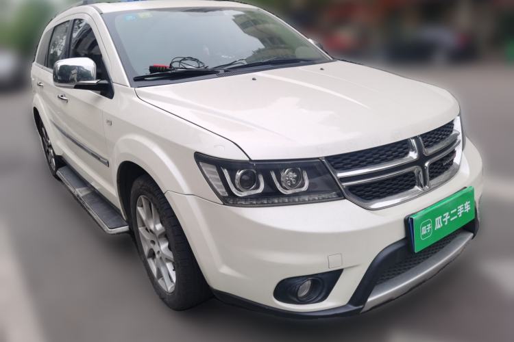 Used Dodge Journey 2013 2.4L Two-Wheel Drive Luxury Version
