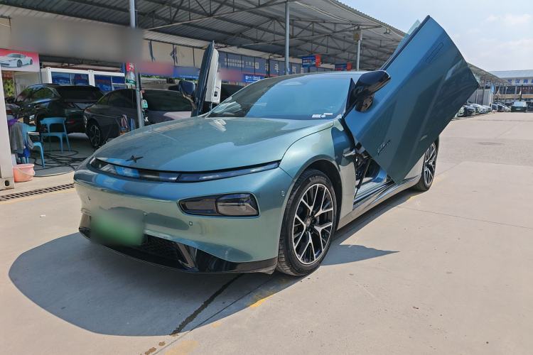 Used XPeng P7 2023 P7i 610 Pengyi Performance Edition