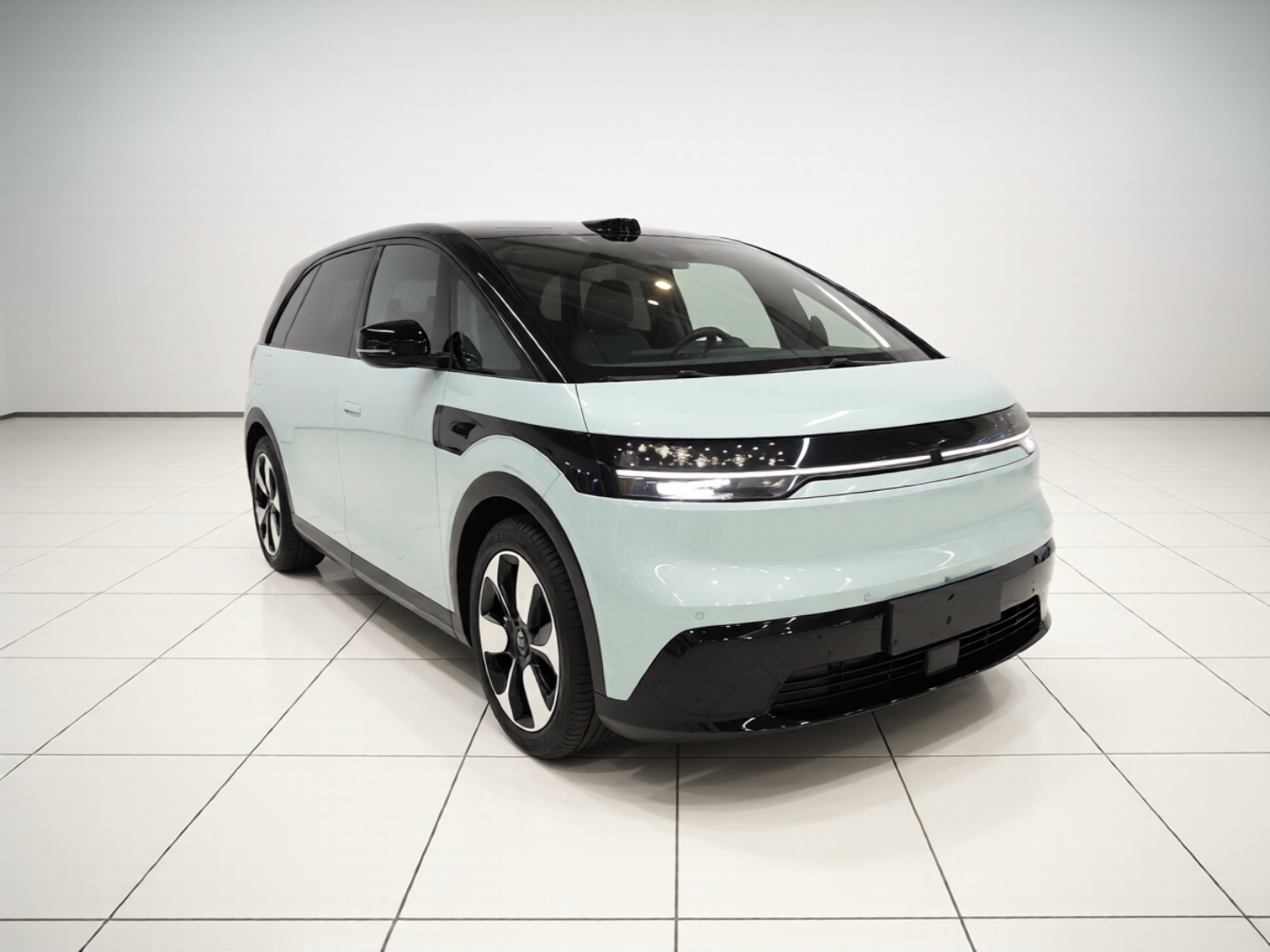 Zeekr MIX 2025 Intelligent Driving Version — снимка 3