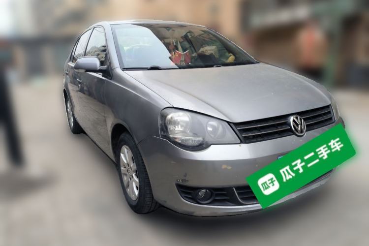 Used Volkswagen Polo 2011 Jingqu 1.4L Manual Shishang Edition Front Right 45 Deg