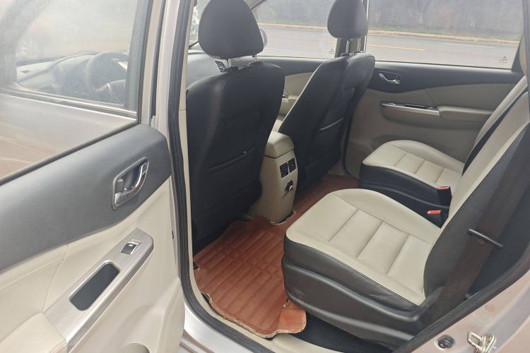 Used FORTHING S500 2016 1.6L Manual Luxury Edition
