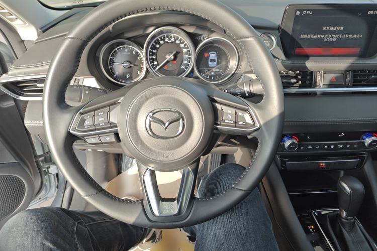 Used Mazda Atenza 2021 2.0L Blue Sky Luxury Edition