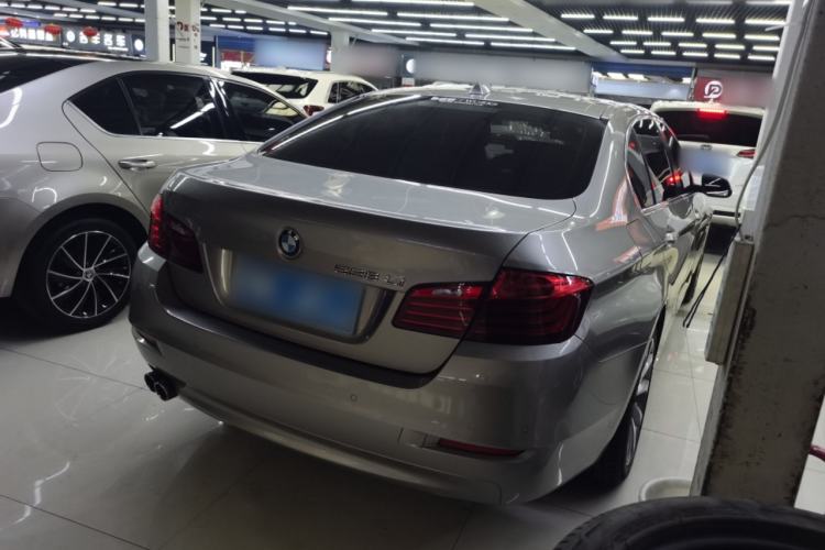 Used BMW 5 Series 2017 528Li Leading Model
