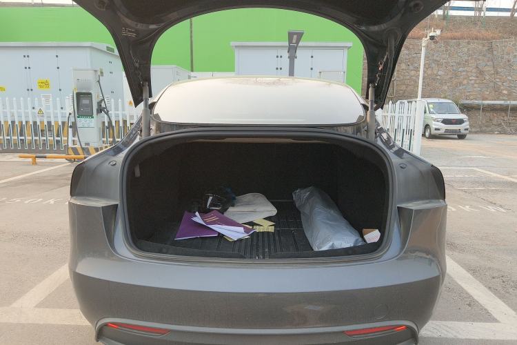 Used Tesla Model 3 2023 Rear-Wheel-Drive Version