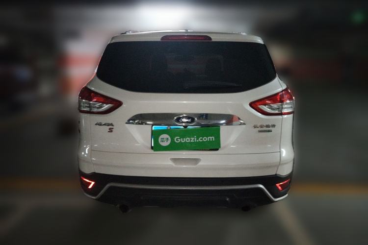 Used Ford Kuga 2015 2.0L GTDi Four-Wheel-Drive Sport Model
