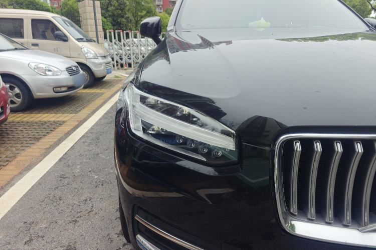 Used Volvo XC90 2021 B5 SmartDrive Luxury Edition 7 Seats Right Front Headlight