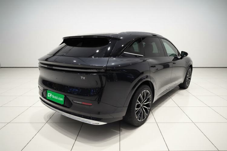 Used Zeekr 7X 2025 100 kWh Long-Range Rear-Wheel Drive with Intelligent Driving Features