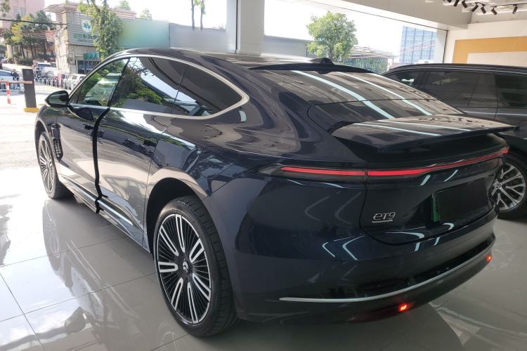 Used Nio ET9 2025 100kWh Signature Edition
