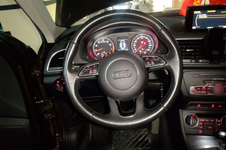 Used Audi Q3 2016 30 TFSI Fashion Model