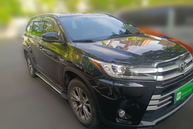 Used Toyota Highlander 2018 2.0T Two-Wheel Drive Elite Version 5 Seats China VI Standard
