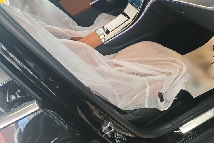 Used Mercedes-Benz GLC 2026 GLC 260 L 4MATIC Luxury Model
