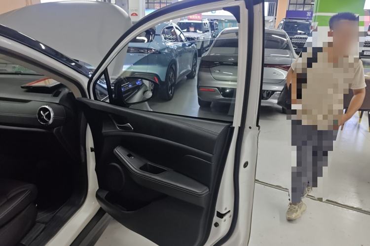 Used BYD Yuan New Energy 2019 EV535 Smart Connect Trendsetting Model