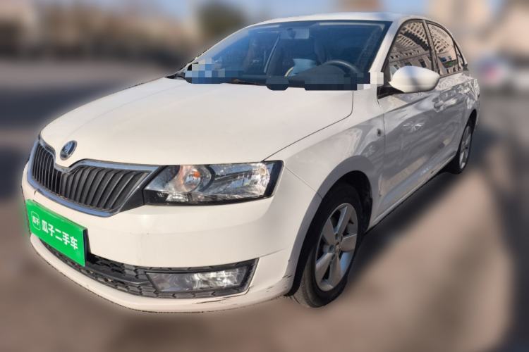 Used Skoda Rapid 2015 1.6L Automatic Smart Selection Model