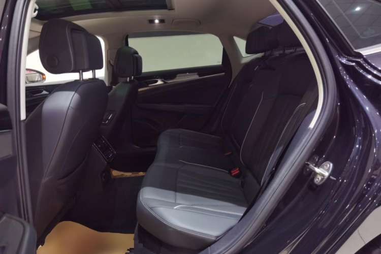 Used Volkswagen Passat 2024 330TSI Starry Elite Edition