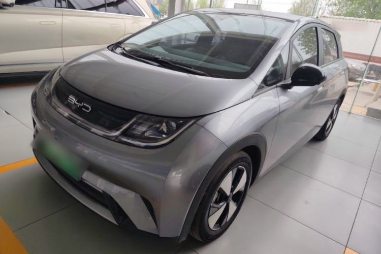 Used BYD Dolphin 2023 420 km Fashion Edition