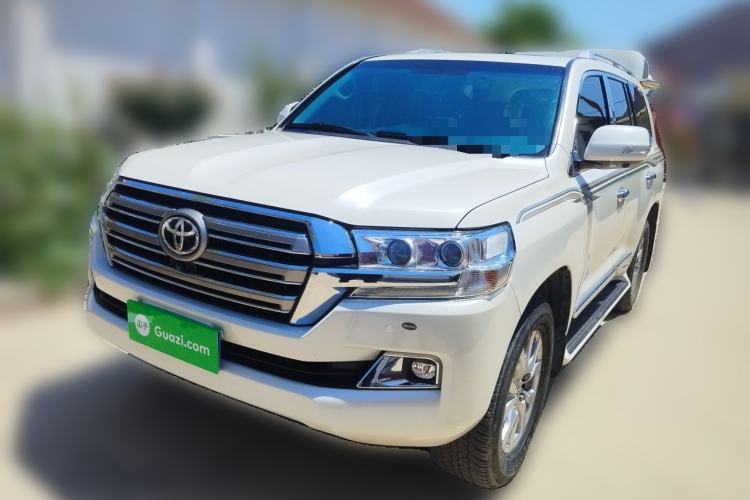 Used Toyota Land Cruiser 2016 Land Cruiser, automatic, 4.0L, 7 seats, parallel import