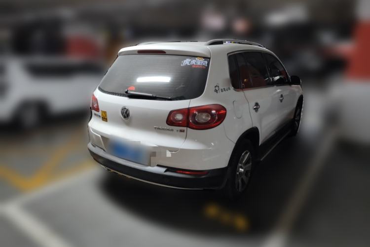 Used Volkswagen Tiguan 2012 1.8TSI Manual Two-Wheel Drive Urban Edition Rear Right 45 Deg