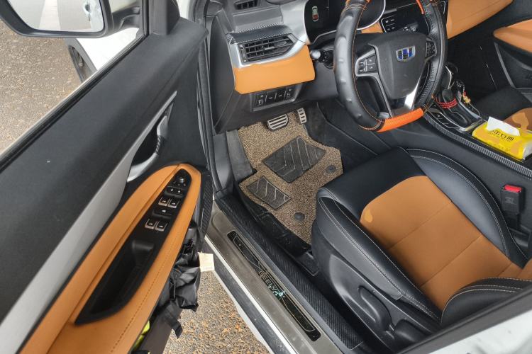 Used Geely Auto Vision S1 2018 1.4T CVT FENGXING Model Driver Seat