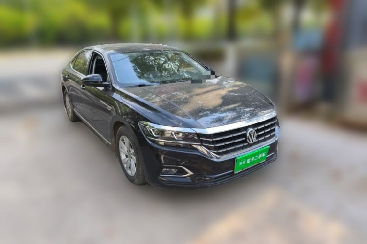 Used Volkswagen Passat 2019 280TSI Business Edition China VI Front Right 45 Deg