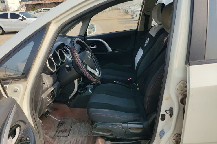 Used CHANGAN CX20 2014 1.4L Manual Sport Version China IV Standard