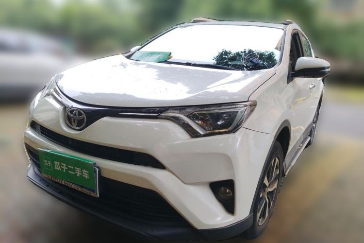 Used Toyota RAV4 2016 2.0L CVT Two-Wheel Drive Fashion Edition China V Standard Guazi used car, China used car export, Used car for sale, Used  cars, Cheapest cars for sale