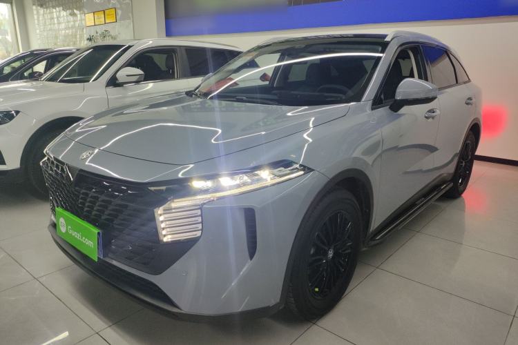 Used Venucia V 2021 260T Idol Edition