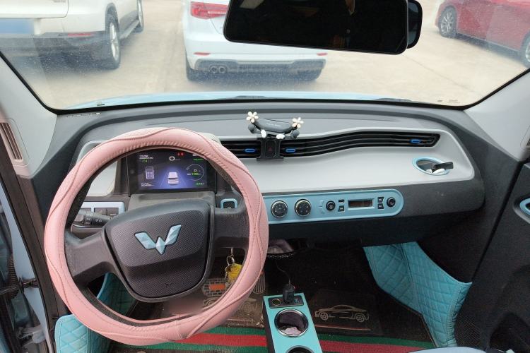 Used Wuling Hongguang MINIEV 2021 Macaron Premium Model – Lithium Iron Phosphate