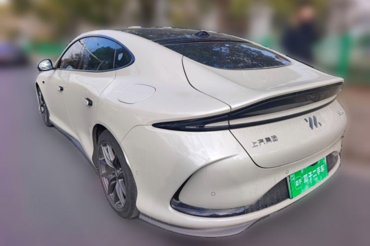 Used IM L6 2024 Max Standard Edition Rear Left 45 Deg