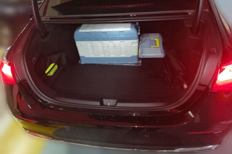 Used Mercedes-Benz E-Class 2024 E 300 L Stylish Model Trunk